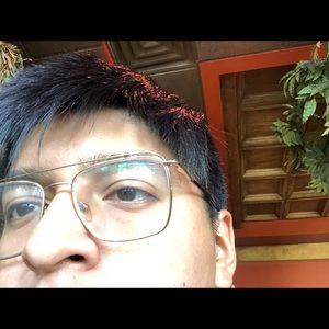 Meet your Posher, Johnny